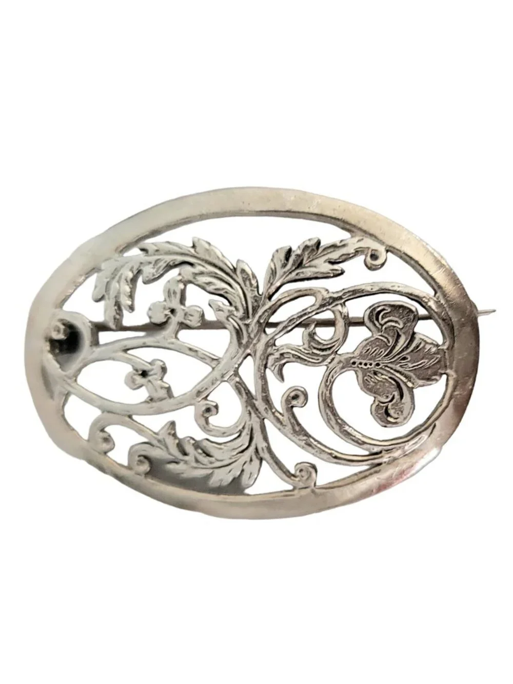 Sterling Silver Oval Cut Out Floral Brooch Pin, M31